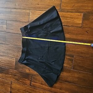 Black skater skirt